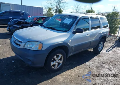 2005 Mazda Tribute I из США, поврежденный, VIN 4F2YZ92Z15KM37302